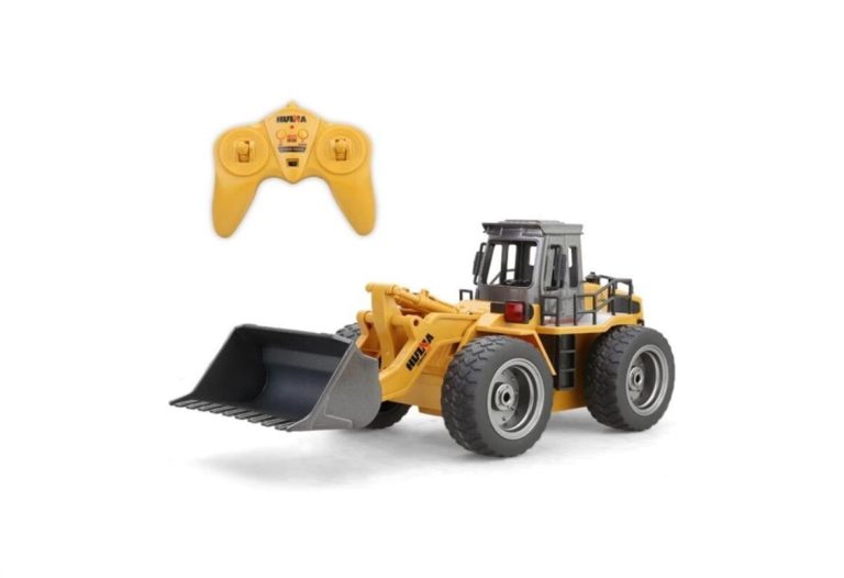 Huina 1520 1/18 Ölçek