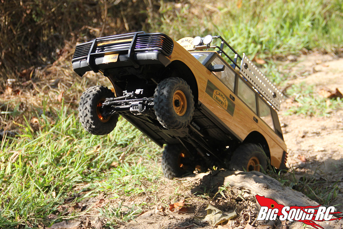 Klasik Tasarım ve Güçlü Performansın Eşsiz Buluşması: FMS FCX10 Range Rover Camel Trophy İncelemesi