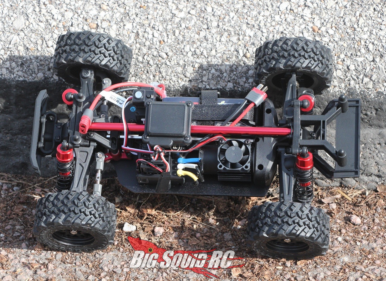 MJX Hyper Go 1/14 Çöl Kamyoneti: Fiyatına Göre Beklentileri Aşan Performans ve Dayanıklılık Değerlendirmesi